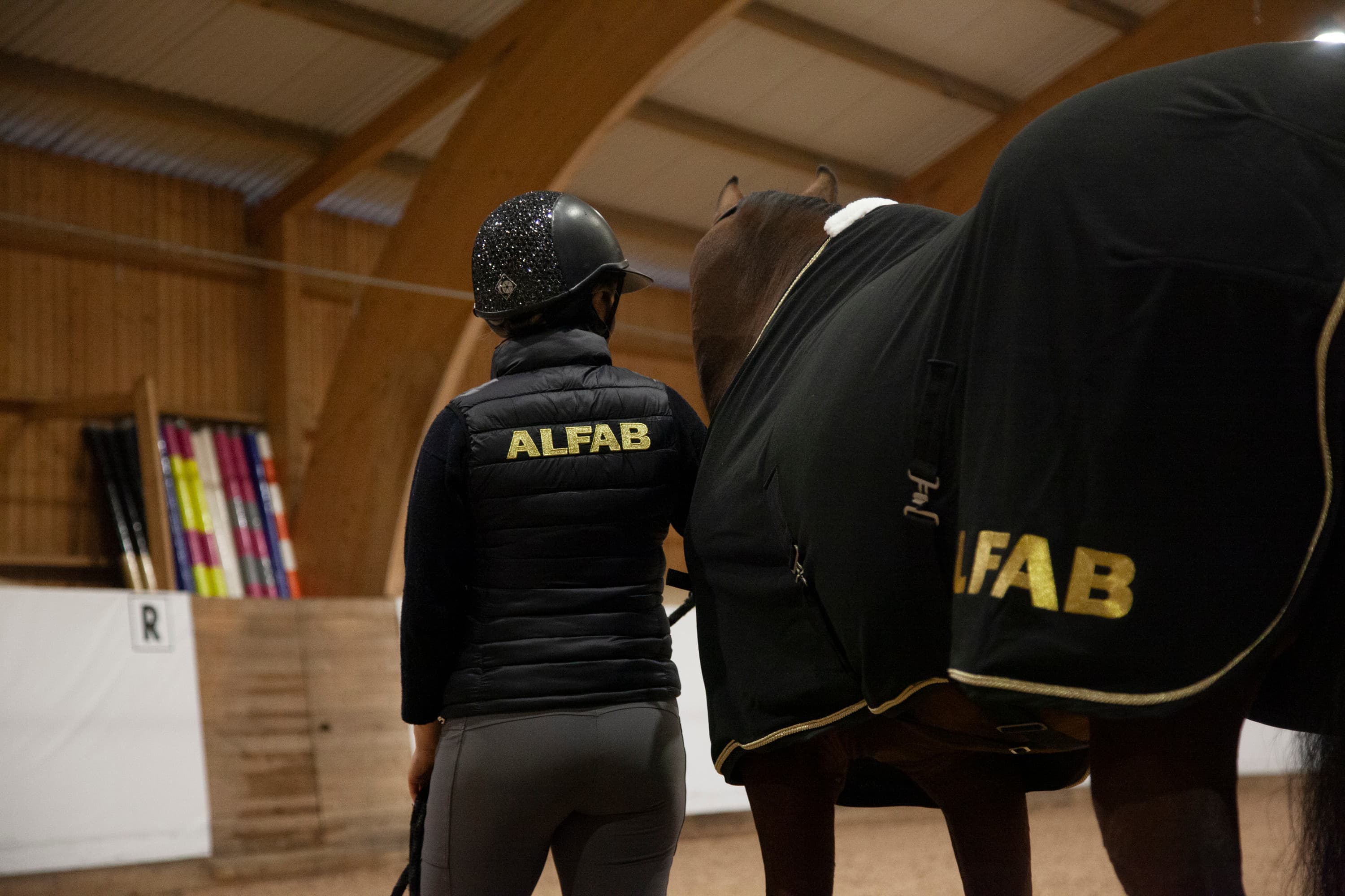 ALFAB Hästlastbilar - ALFAB Hästsport