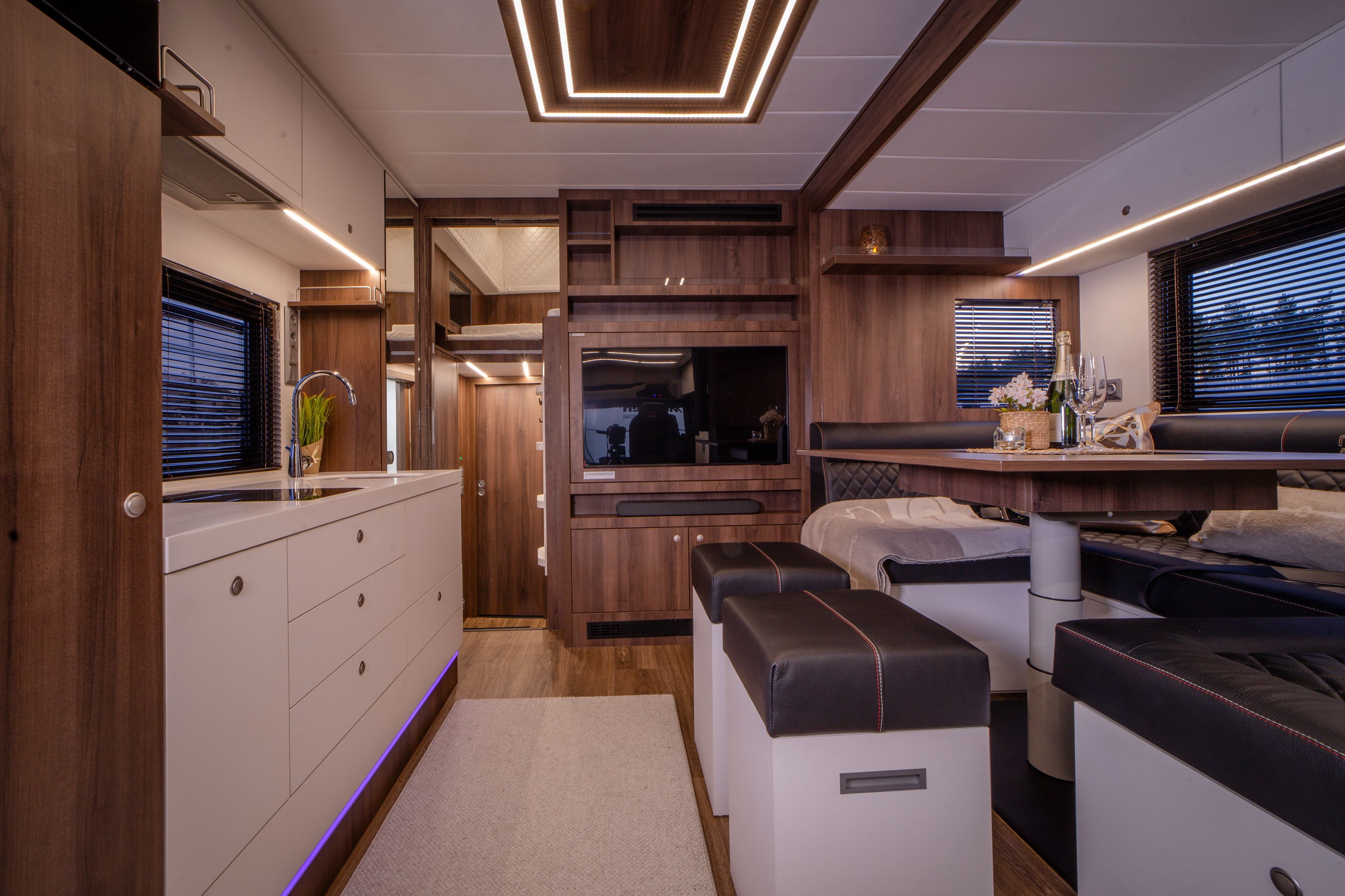 ALFAB Hästlastbilar - ALFAB Professional